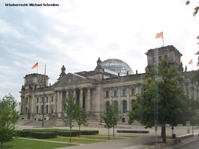 Reichstag Berlin mit der Reichstagskuppel